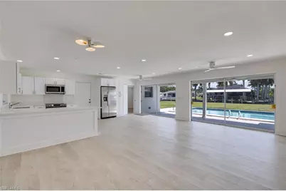 5259 Willow Ct, Cape Coral, FL 33904 - Photo 10