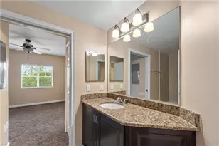 13141 Bella Casa Cir, Fort Myers, FL 33966 - Photo 20