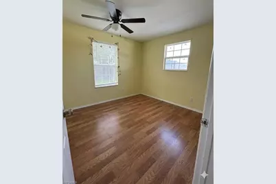 900 NE 18th Ter, Cape Coral, FL 33909 - Photo 8