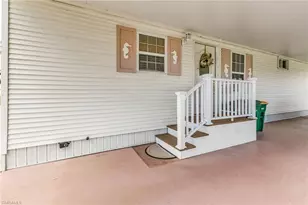 29180 Crawford Ave, Punta Gorda, FL 33982 - Photo 6