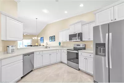 10391 McArthur Palm Ln #2621, Fort Myers, FL 33966 - Photo 10