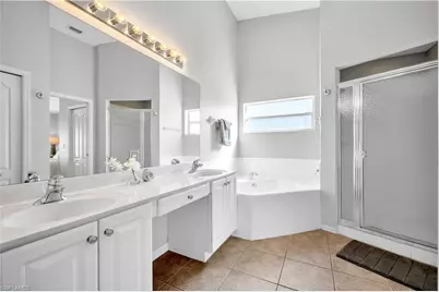 10391 McArthur Palm Ln #2621, Fort Myers, FL 33966 - Photo 22