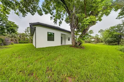 1276 Dove Tree St, Naples, FL 34117 - Photo 4