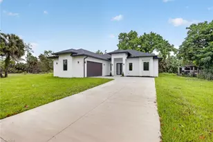 1276 Dove Tree St, Naples, FL 34117 - Photo 2