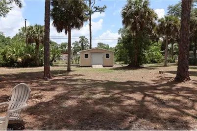 602 James Ave, Lehigh Acres, FL 33936 - Photo 18
