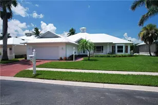 12573 Coconut Creek Ct, Fort Myers, FL 33908 - Photo 18