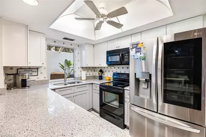 13740 Downing Ln #5, Fort Myers, FL 33919 - Photo 4