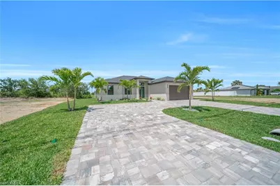 711 Gleason Pkwy, Cape Coral, FL 33914 - Photo 8