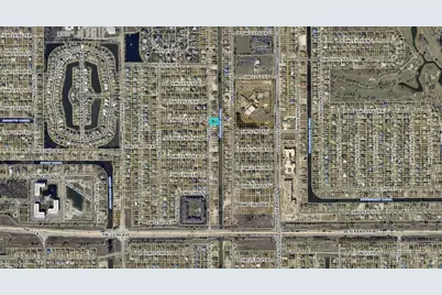 2131 SW 17th Pl, Cape Coral, FL 33991 - Photo 2