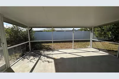 10738 Cocoatree Ct, Lehigh Acres, FL 33936 - Photo 12