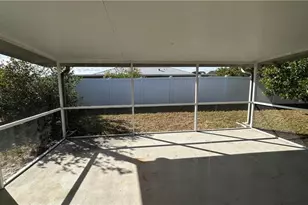 10738 Cocoatree Ct, Lehigh Acres, FL 33936 - Photo 12