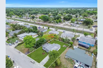 1527 Gardenia Ave, Fort Myers, FL 33916 - Photo 4