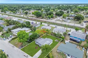 1527 Gardenia Ave, Fort Myers, FL 33916 - Photo 4