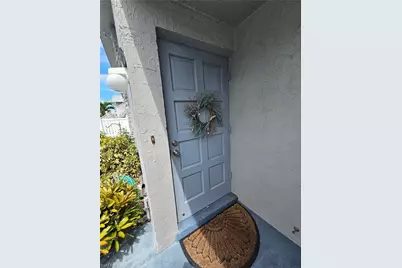 6777 Winkler Rd #168, Fort Myers, FL 33919 - Photo 4