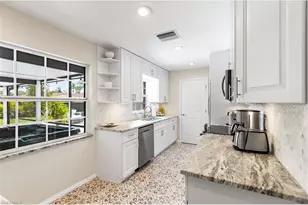 3950 Mohawk Pl, Naples, FL 34112 - Photo 8