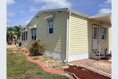 3134 Linwood Dr, North Fort Myers, FL 33917 - Photo 6
