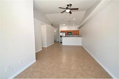 704 SE 6th Ter, Cape Coral, FL 33990 - Photo 4