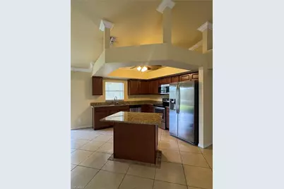 2314 SW 22nd Ter, Cape Coral, FL 33991 - Photo 20