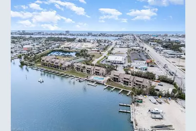 898 Buttonwood Dr #105, Fort Myers Beach, FL 33931 - Photo 32