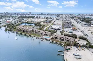 898 Buttonwood Dr, Fort Myers Beach, FL 33931 - Photo 32