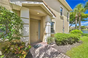 3231 Cottonwood Bend, Fort Myers, FL 33905 - Photo 4