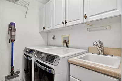 3810 SE 1st Pl, Cape Coral, FL 33904 - Photo 26