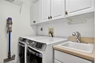 3810 SE 1st Pl, Cape Coral, FL 33904 - Photo 26