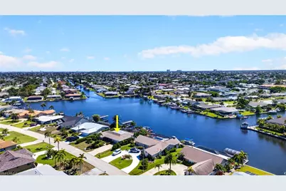3810 SE 1st Pl, Cape Coral, FL 33904 - Photo 36