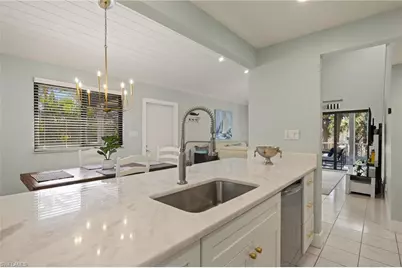 974 Greenwood Ct S, Sanibel, FL 33957 - Photo 6