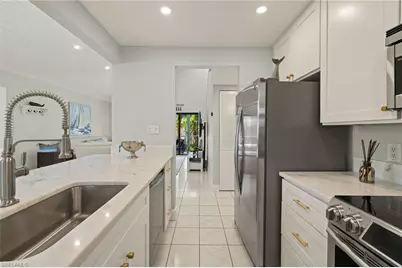 974 Greenwood Ct S, Sanibel, FL 33957 - Photo 8