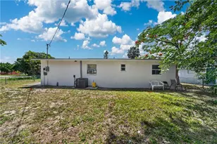 1904 Fountain St, Fort Myers, FL 33916 - Photo 14