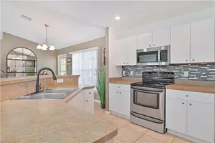 3230 NW 3rd Pl, Cape Coral, FL 33993 - Photo 16