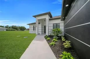 4701 Inez Ave S, Lehigh Acres, FL 33976 - Photo 4