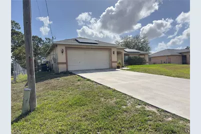 817 Holmes Ave, Lehigh Acres, FL 33974 - Photo 2