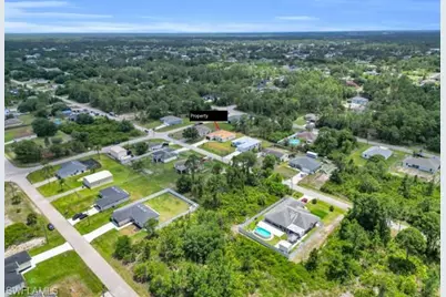 3003 52nd St W, Lehigh Acres, FL 33971 - Photo 32