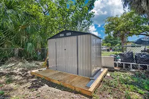 2992 Lafayette St, Fort Myers, FL 33916 - Photo 16