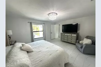 3710 38th St SW, Lehigh Acres, FL 33976 - Photo 10