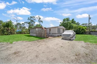8366 Marx Dr, North Fort Myers, FL 33917 - Photo 20