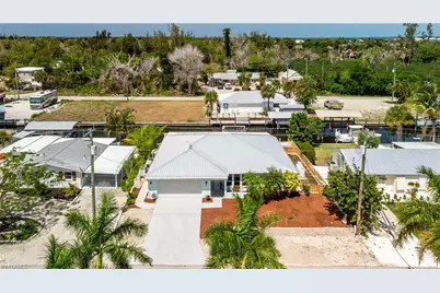 16201 Porto Bello St, Bokeelia, FL 33922 - Photo 2