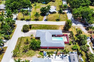 4240 Riverview Rd, Fort Myers, FL 33905 - Photo 4