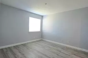2845 Winkler Ave, Fort Myers, FL 33916 - Photo 8