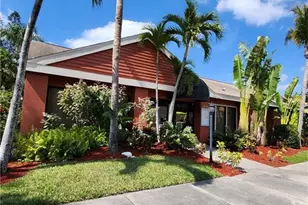2845 Winkler Ave, Fort Myers, FL 33916 - Photo 6