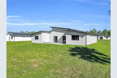 1009 State Ave, Lehigh Acres, FL 33972 - Photo 6
