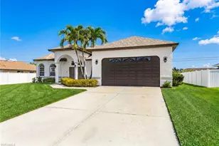 423 SE 17th Terrace, Cape Coral, FL 33990 - Photo 28