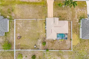 2216 NE 7th Pl, Cape Coral, FL 33909 - Photo 20
