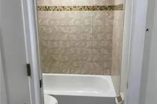 1021 SE 8th Terrace, Cape Coral, FL 33990 - Photo 14