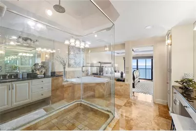 1920 Virginia Ave #902, Fort Myers, FL 33901 - Photo 4