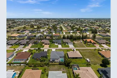 1820 SW 29th Ter, Cape Coral, FL 33914 - Photo 44