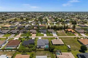 1820 SW 29th Terrace, Cape Coral, FL 33914 - Photo 44