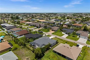 1820 SW 29th Terrace, Cape Coral, FL 33914 - Photo 46
